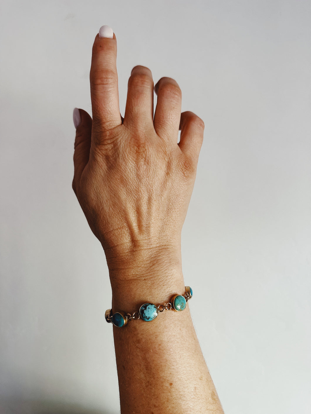 5 Stone Turquoise bracelet - Gold fill & brass