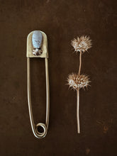 Load image into Gallery viewer, Vintage brass Laundry Pin with White Buffalo