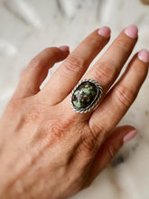 Load image into Gallery viewer, Hubei Turquoise ring in Sterling Silver