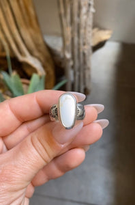 Chunky White Buffalo Ring Sz 7