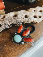 Load image into Gallery viewer, OCOTILLO Hair Tie - Sterling Silver with Old Stock Turquoise and Spiny Oyster Shell