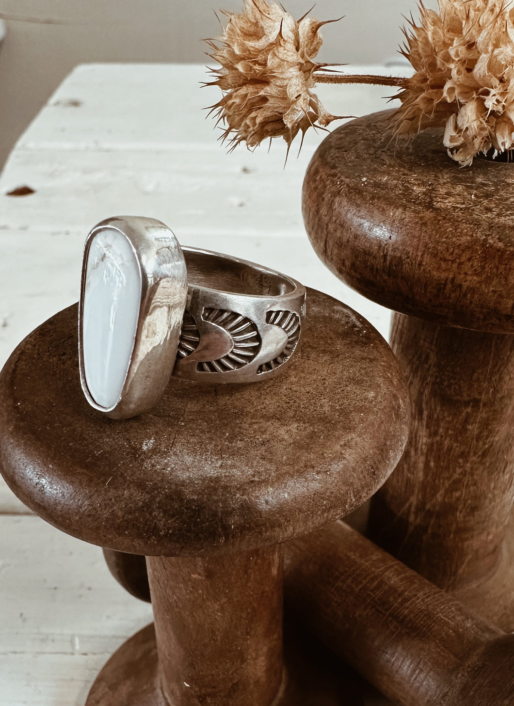 Chunky White Buffalo Ring Sz 7