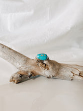 Load image into Gallery viewer, HORIZON RING Baja Turquoise in Sterling Silver SZ 6.5
