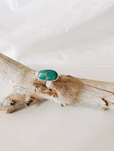 Load image into Gallery viewer, HORIZON RING Kings Manassa Turquoise in Sterling Silver SZ 9